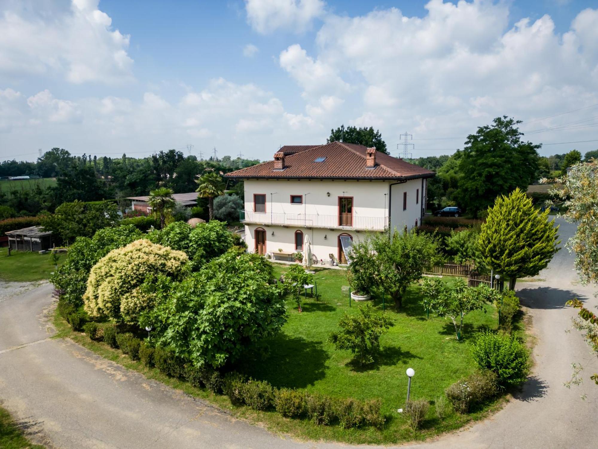 Agriturismo Parco Campofelice Bed & Breakfast Lombardore ภายนอก รูปภาพ