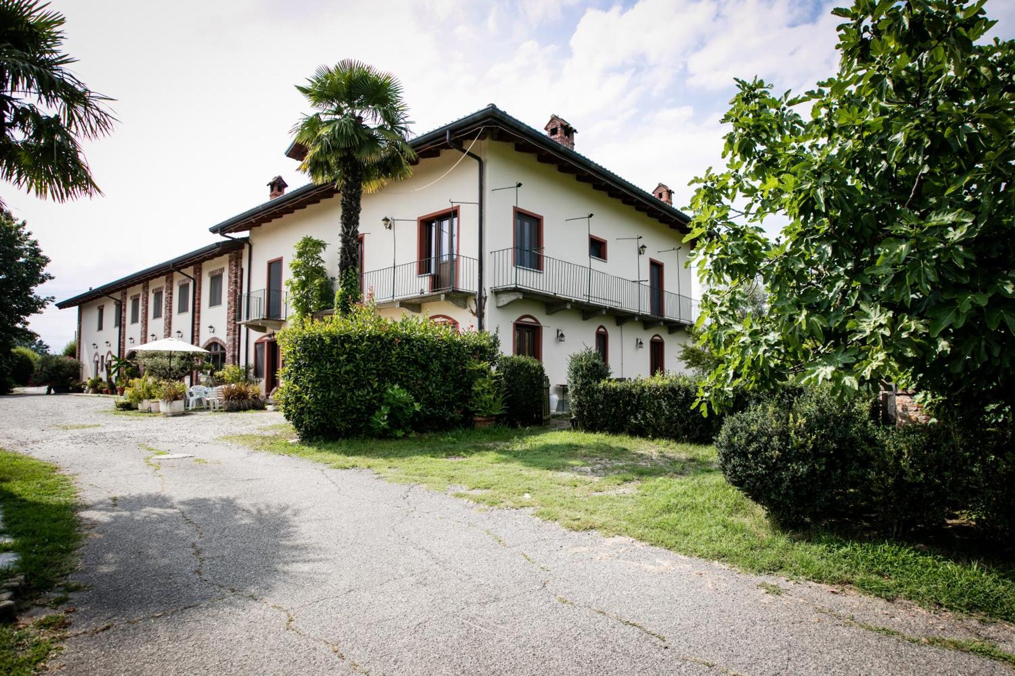 Agriturismo Parco Campofelice Bed & Breakfast Lombardore ภายนอก รูปภาพ